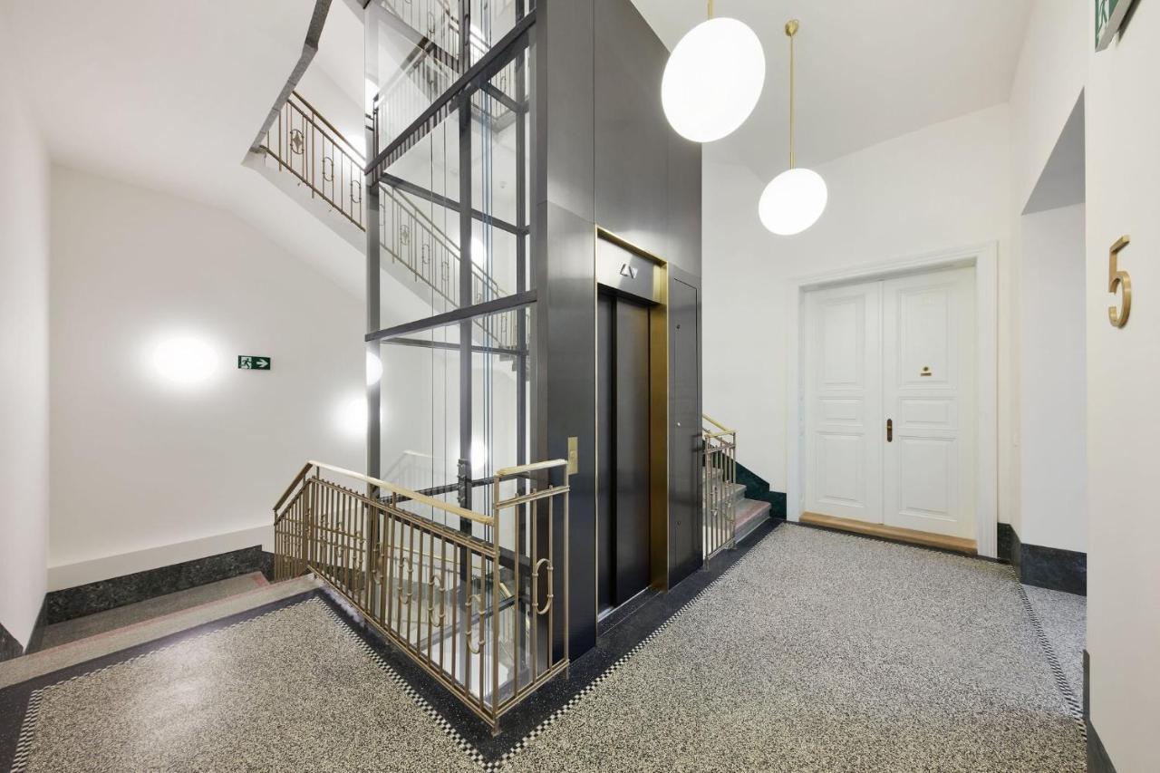 Luxury Apartment In The Centre Praga Zewnętrze zdjęcie